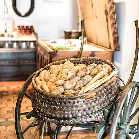 Szálloda Salzburg Holznerwirt 4*