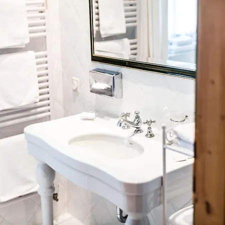 Salzburg Holznerwirt Szálloda Eugendorf