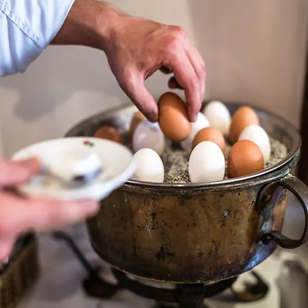 Salzburg Holznerwirt Szálloda 4*