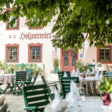 Szálloda Salzburg Holznerwirt Eugendorf