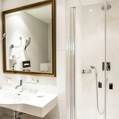 Szálloda Salzburg Holznerwirt 4*
