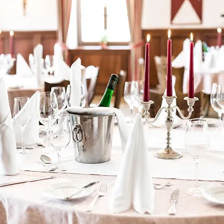 Salzburg Holznerwirt 4* Eugendorf