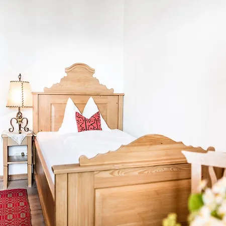 Salzburg Holznerwirt 4*